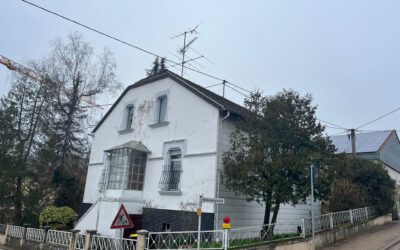 Freistehendes Ein-Zweifamilienhaus in Beckingen