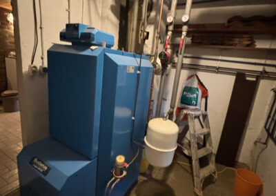 Schmelz Ort Heizungsraum