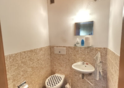 Schmelz Ort Gäste-WC