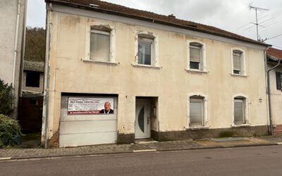 Renovierbedürftiges Ein-Zweifamilienhaus in Wallerfangen