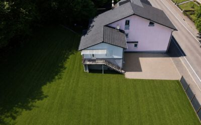 Einfamilienhaus mit Einliegerwohnung und Baugrund in Rehlingen
