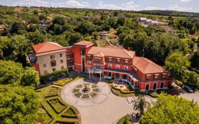 4 Sterne-Hotel in der Slowakei mit 46 Zimmern, Wellness, Veranstaltungsflächen und großem Grundstück zu verkaufen