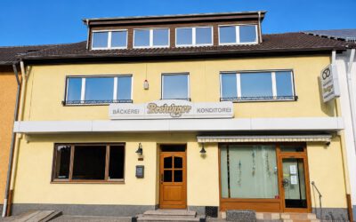 Einfamilienhaus mit Gewerbefläche in Lisdorf Saarlouis